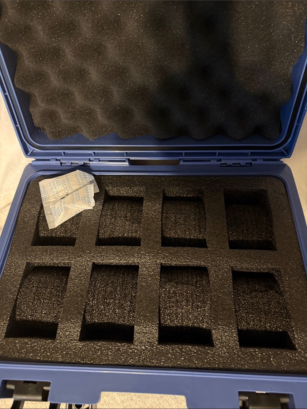 Invicta Blue Travel Case with Eagle and Flag Graphic - Picture 5 of 8